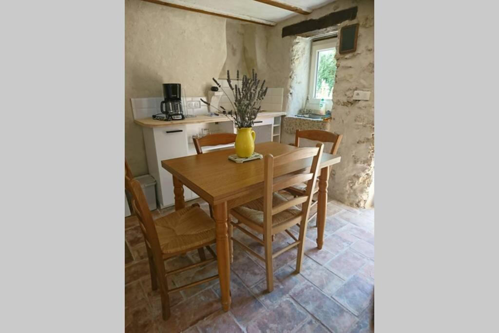 Cabanon Entoure De Montagnes Et D'Oliviers Villa นียงส์ ภายนอก รูปภาพ